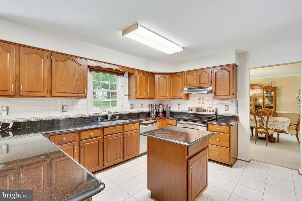 Photo of 19101 FOREST BROOK ROAD