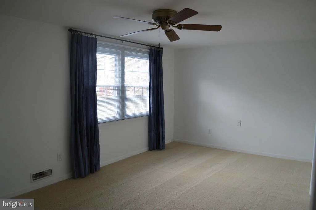 Photo of 4905 ROCKY SPRING LANE