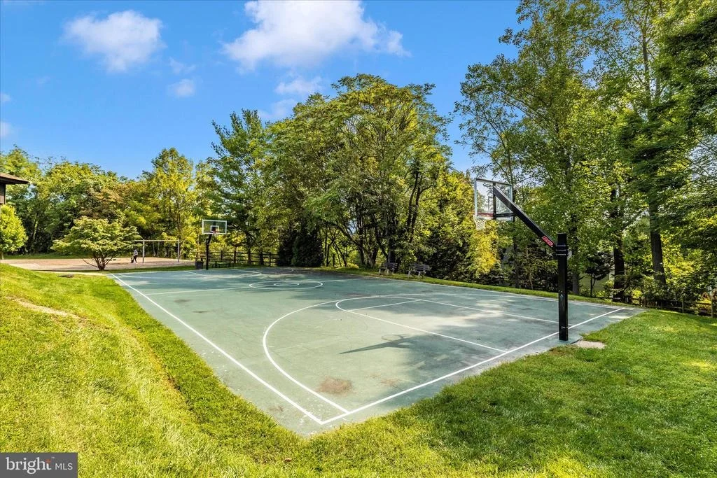 Photo of 7031 EAGLEHEAD DRIVE