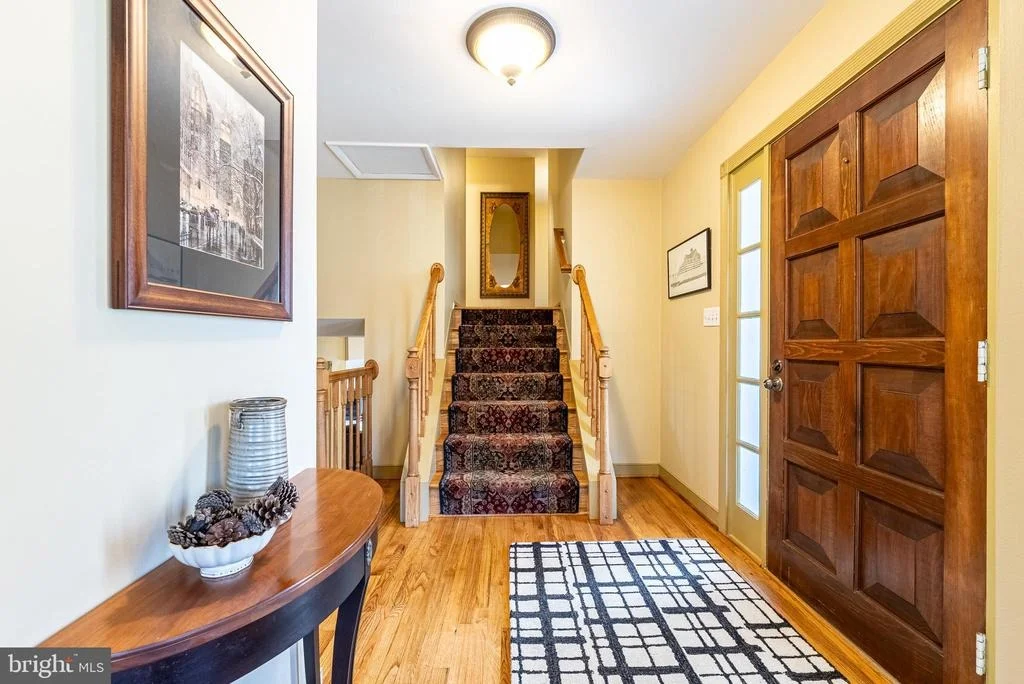 Photo of 2510 JONATHAN ROAD