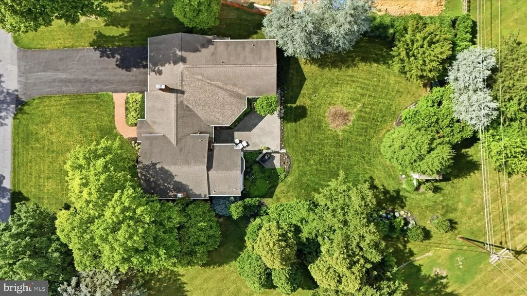 Photo of 6796 SUNNYBROOK DRIVE