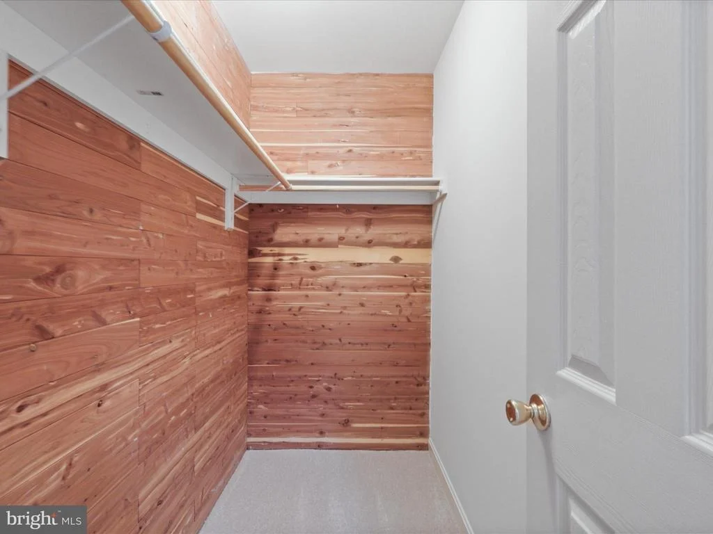Photo of 8223 TREEBROOKE LANE