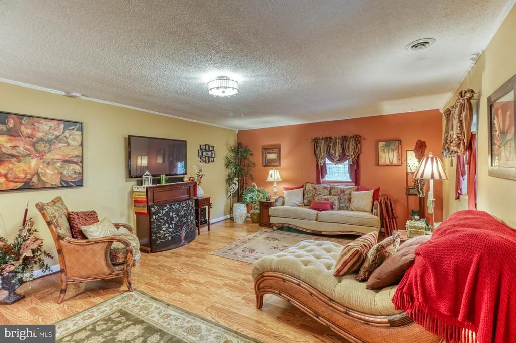Photo of 18 PRATTIS STREET