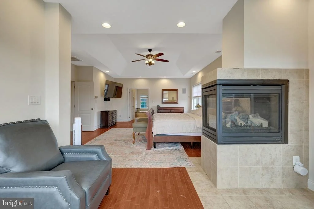 Photo of 24337 EAGLES LANDING PLACE