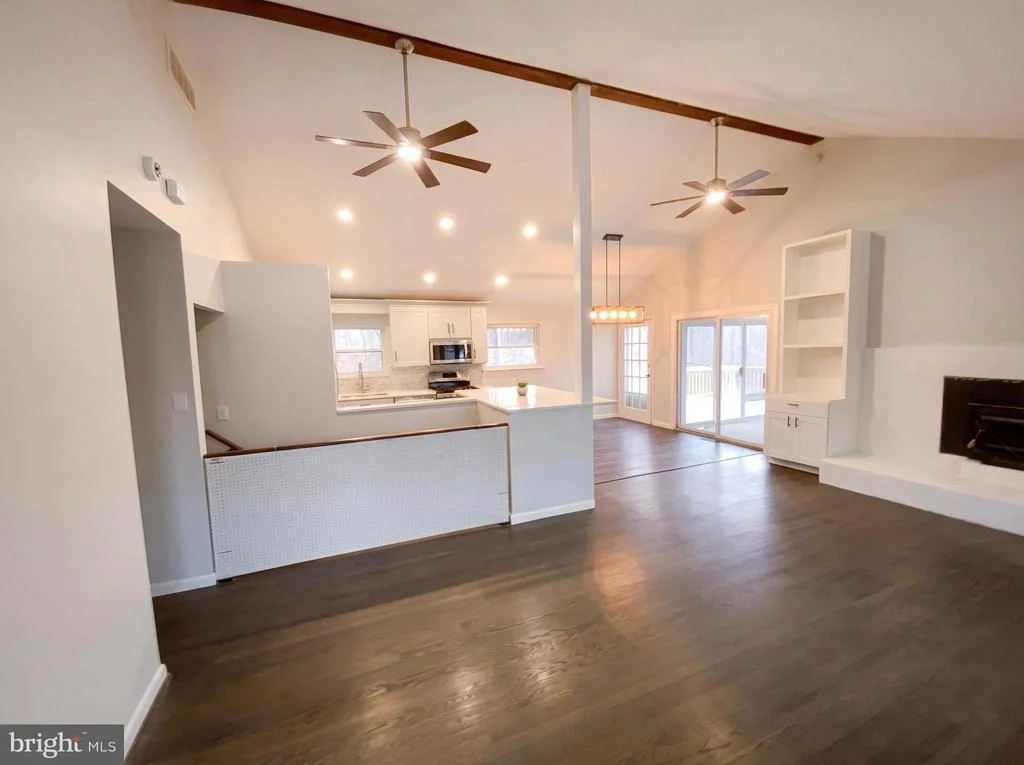 Photo of 18320 CANDICE DRIVE