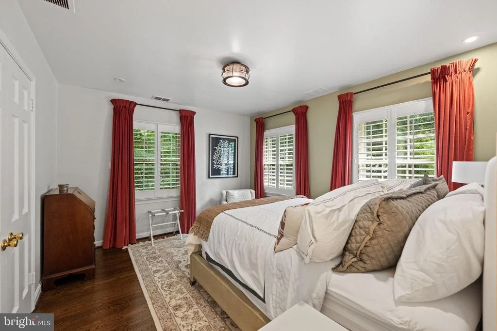 Photo of 7301 MASTERS DRIVE