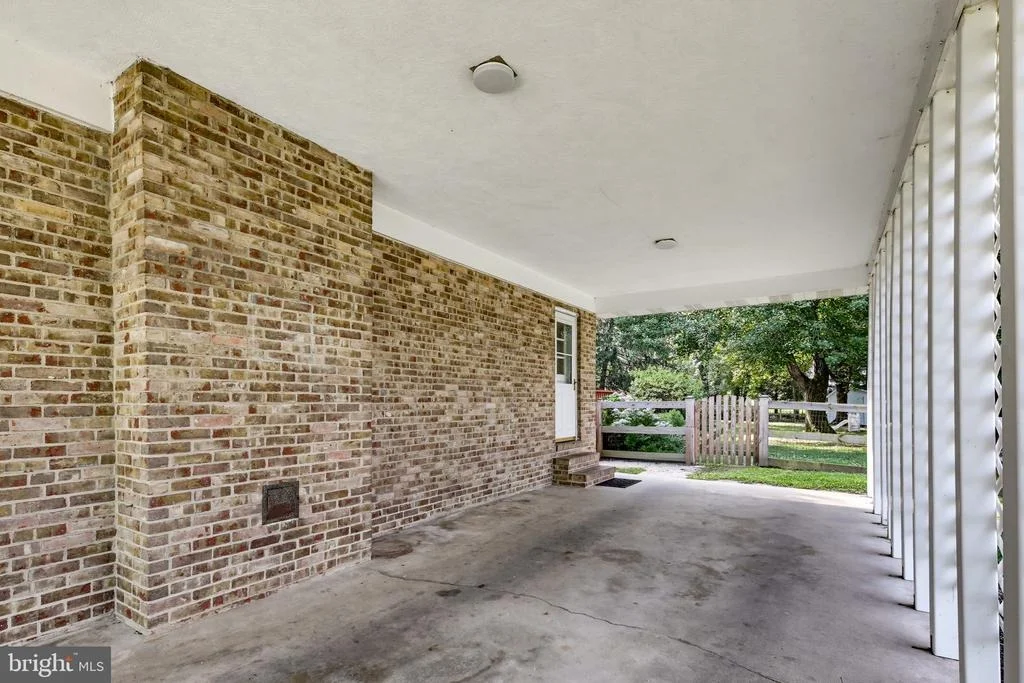 Photo of 10209 DONLEIGH DRIVE