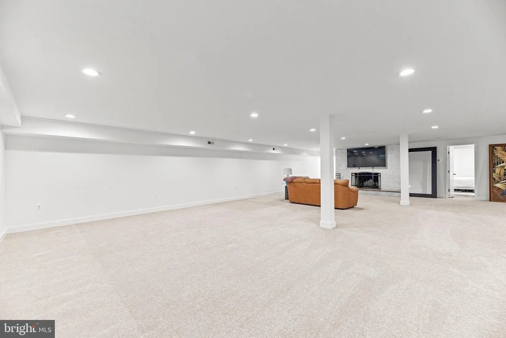 Photo of 2031 INDIAN CIRCLE