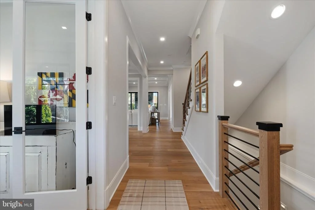 Photo of 3307 CUMMINGS LANE