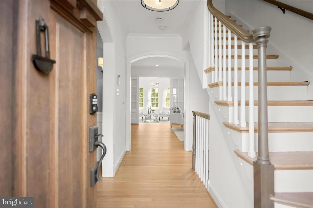 Photo of 10318 PARKMAN ROAD
