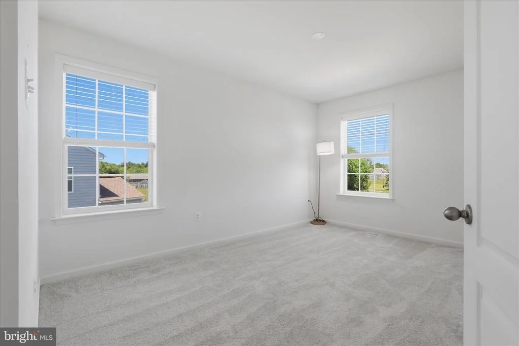 Photo of 9354 DRUMMAN DRIVE