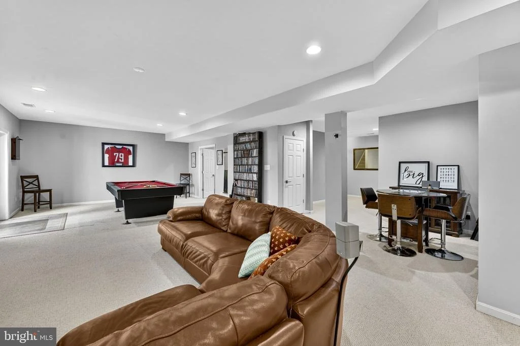 Photo of 42758 GLENSIDE DRIVE