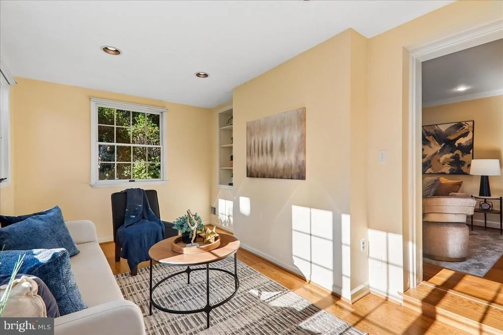 Photo of 8616 LYNBROOK DRIVE