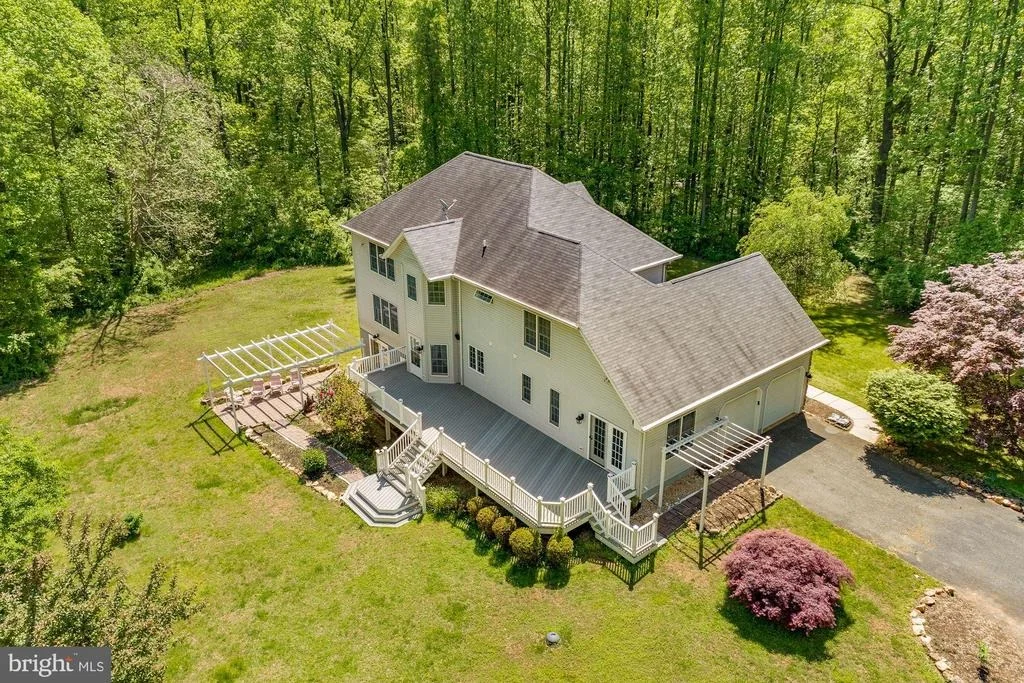 Photo of 1105 THOMPSON WAY