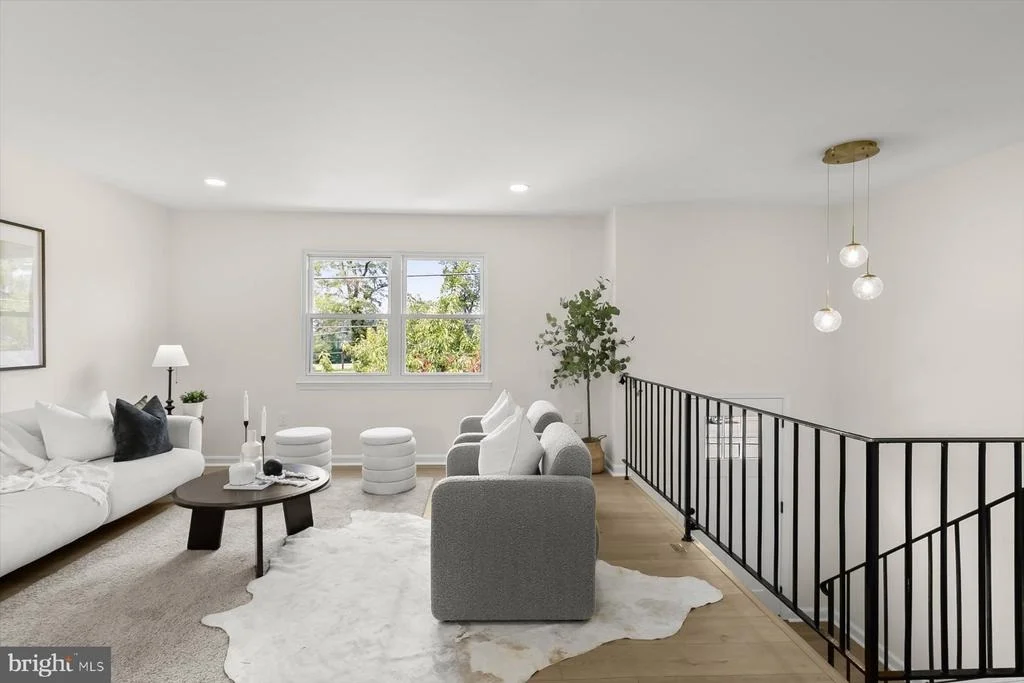 Photo of 1506 OPUS AVENUE