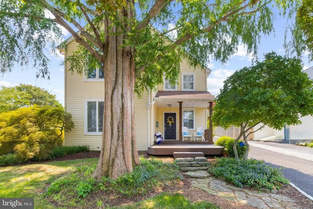 Photo of 1105 BOUCHER AVENUE