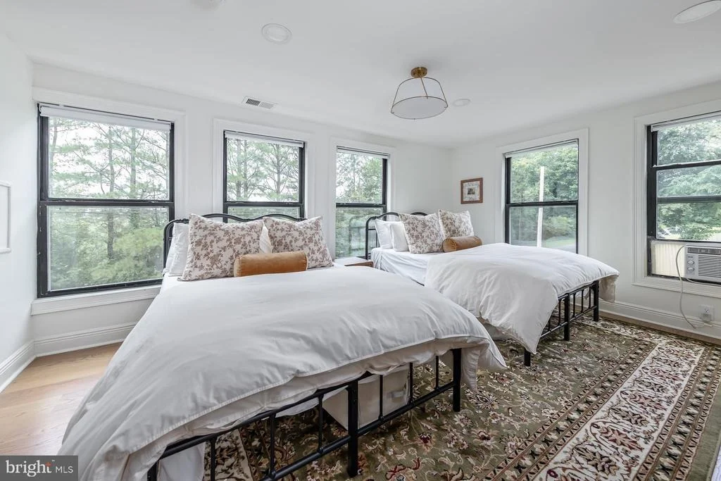 Photo of 138 JEFFERSON ROAD