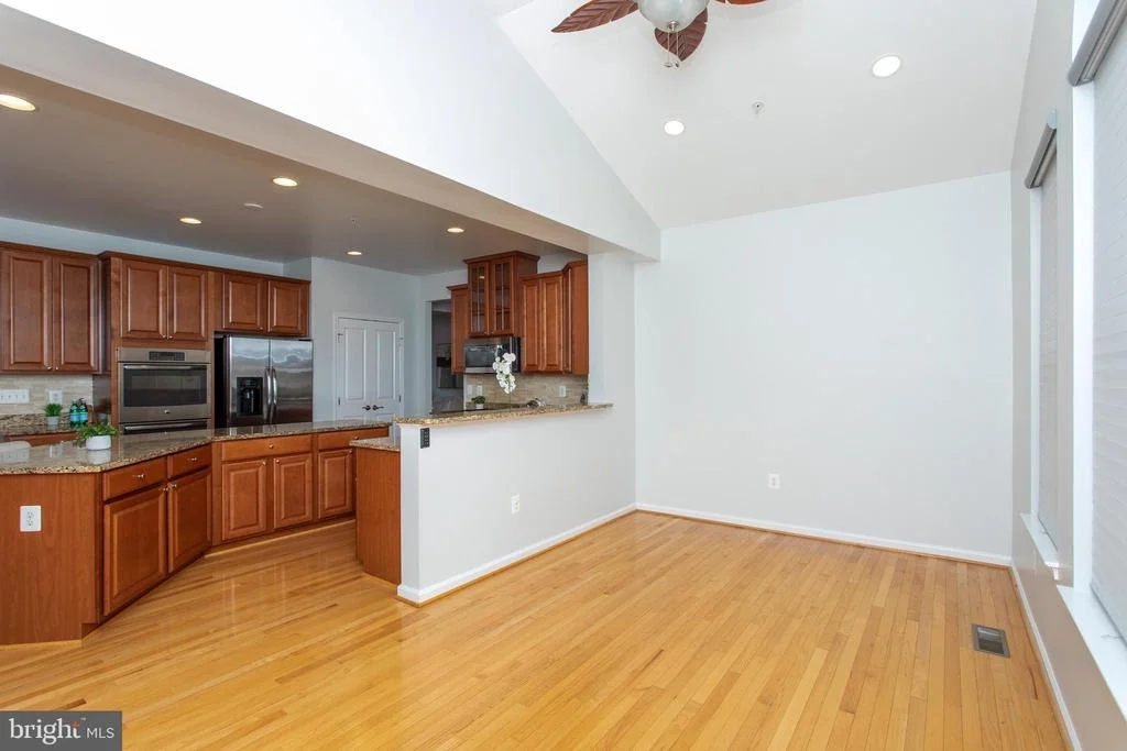Photo of 500 STANWICH TERRACE