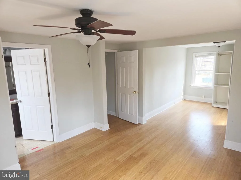 Photo of 10 HAWTHORNE AVENUE