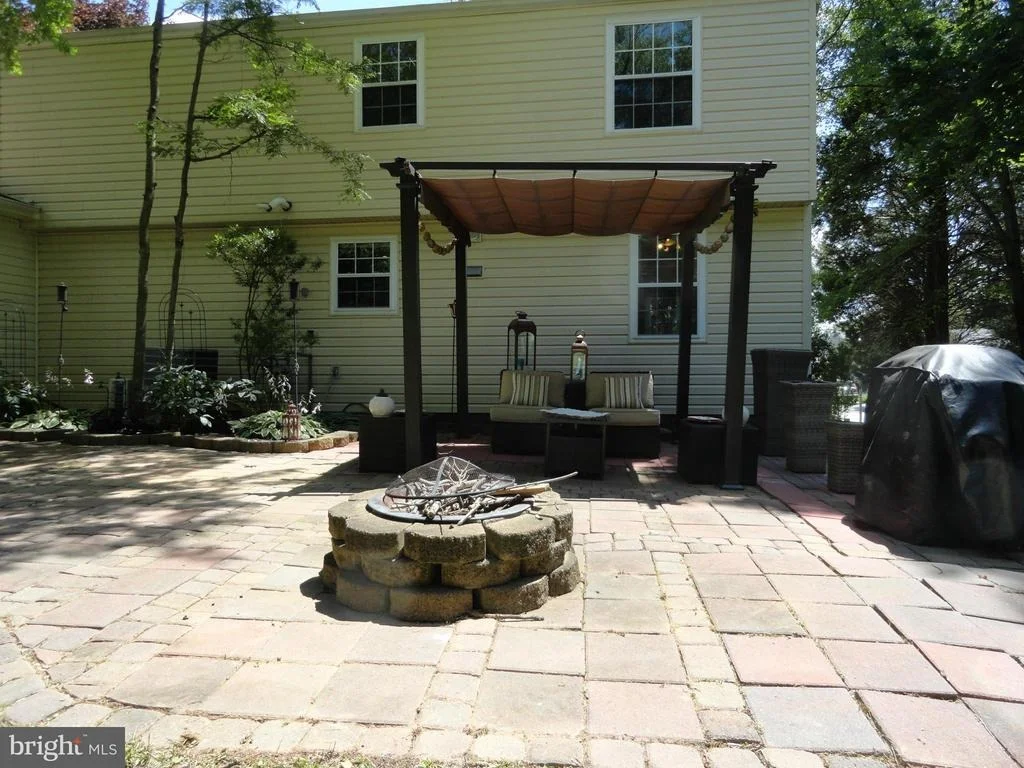 Photo of 1508 RAINBOW DRIVE