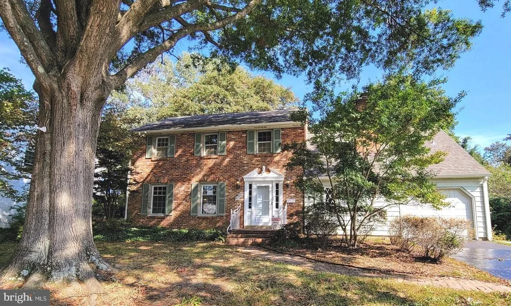 Photo of 8709 HIGHGATE ROAD