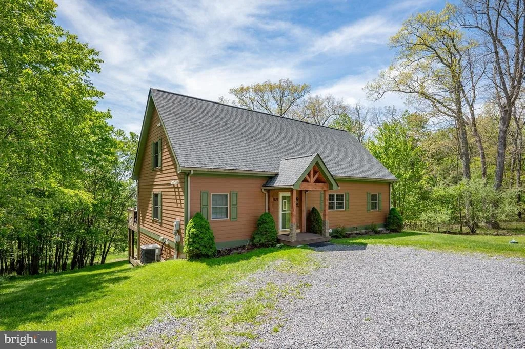 Photo of 2828 GLENDALE ROAD