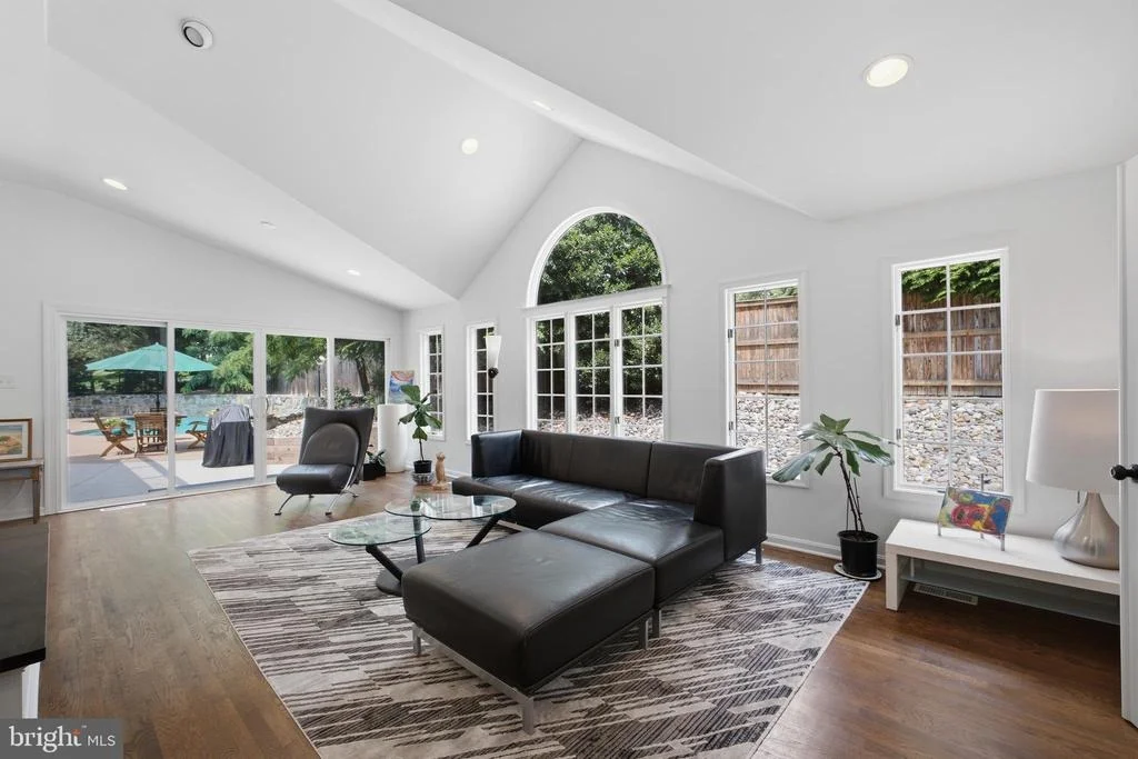 Photo of 8354 OLD DOMINION DRIVE