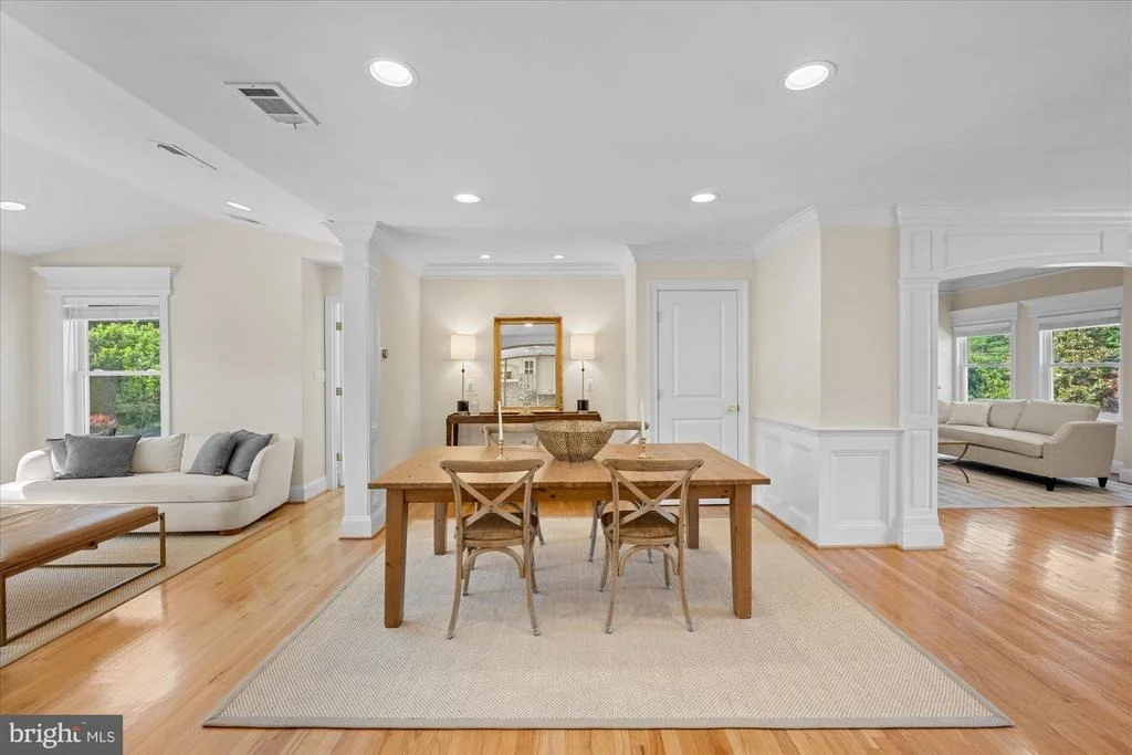 Photo of 816 CONSTELLATION DRIVE