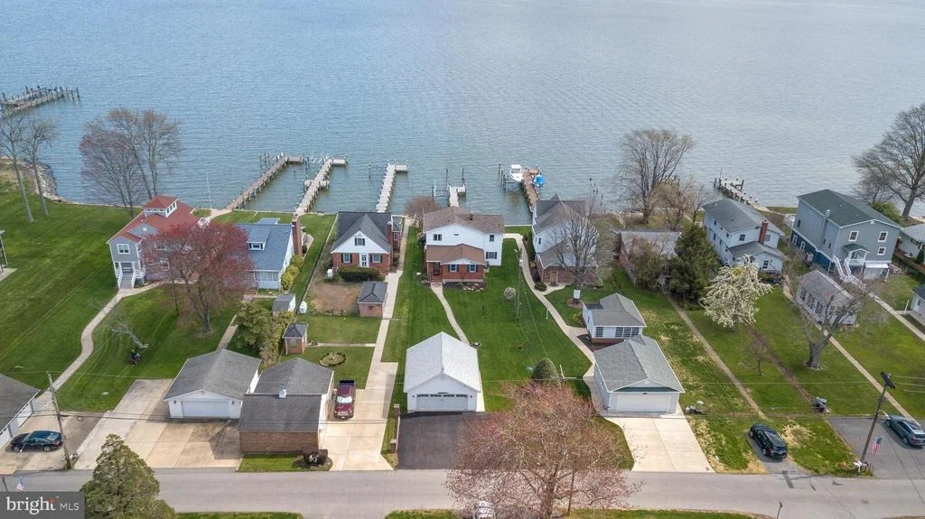 Photo of 3621 BAY DRIVE