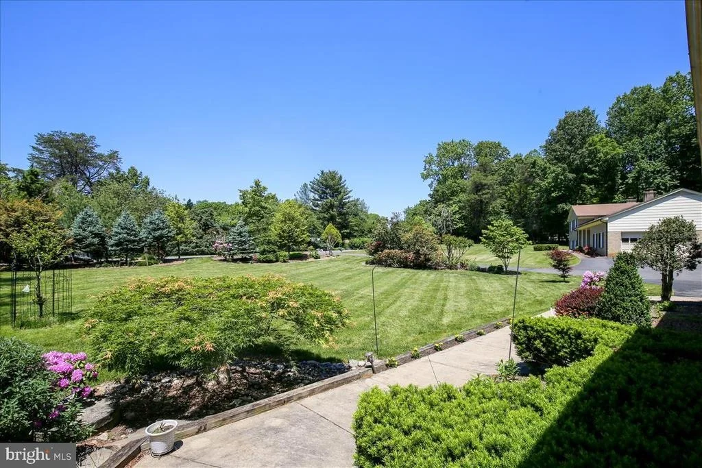 Photo of 11647 LEEHIGH DRIVE