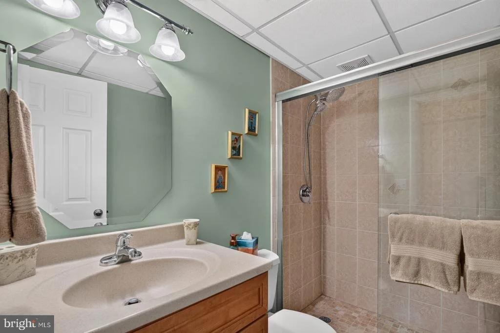 Photo of 18029 LAFAYETTE DRIVE