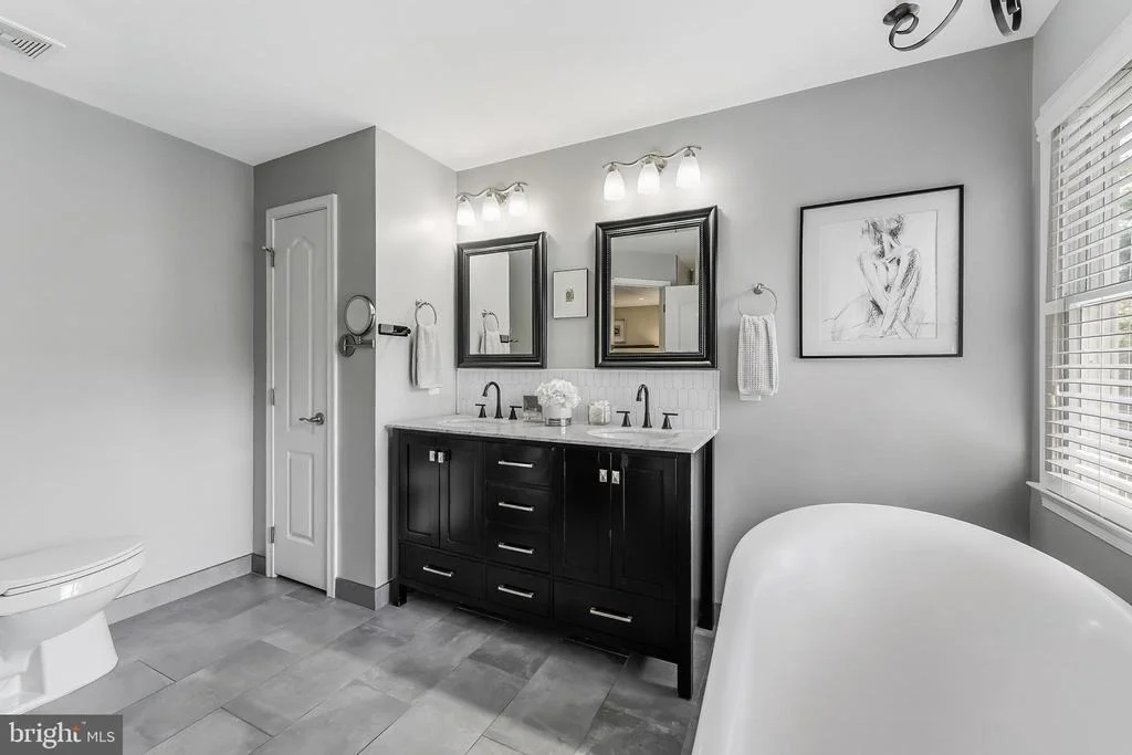 Photo of 25975 KREBS LANE