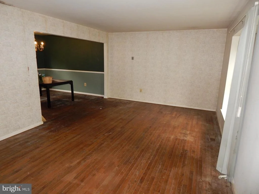 Photo of 512 ELLSWORTH DRIVE
