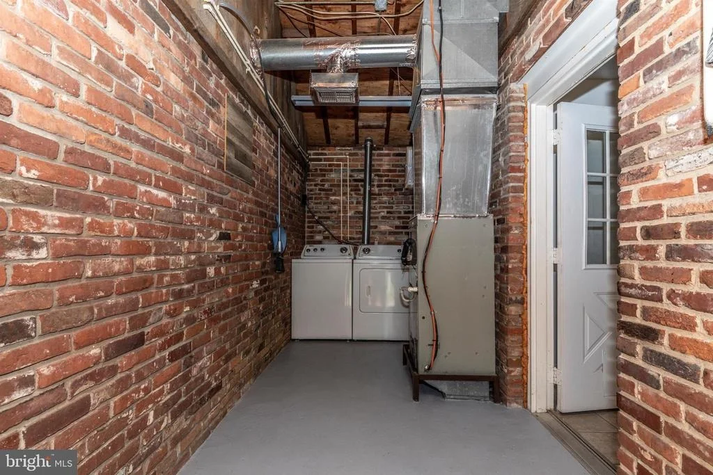 Photo of 5912 MAPLE TERRACE