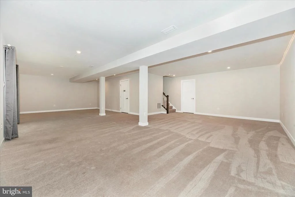 Photo of 7031 EAGLEHEAD DRIVE