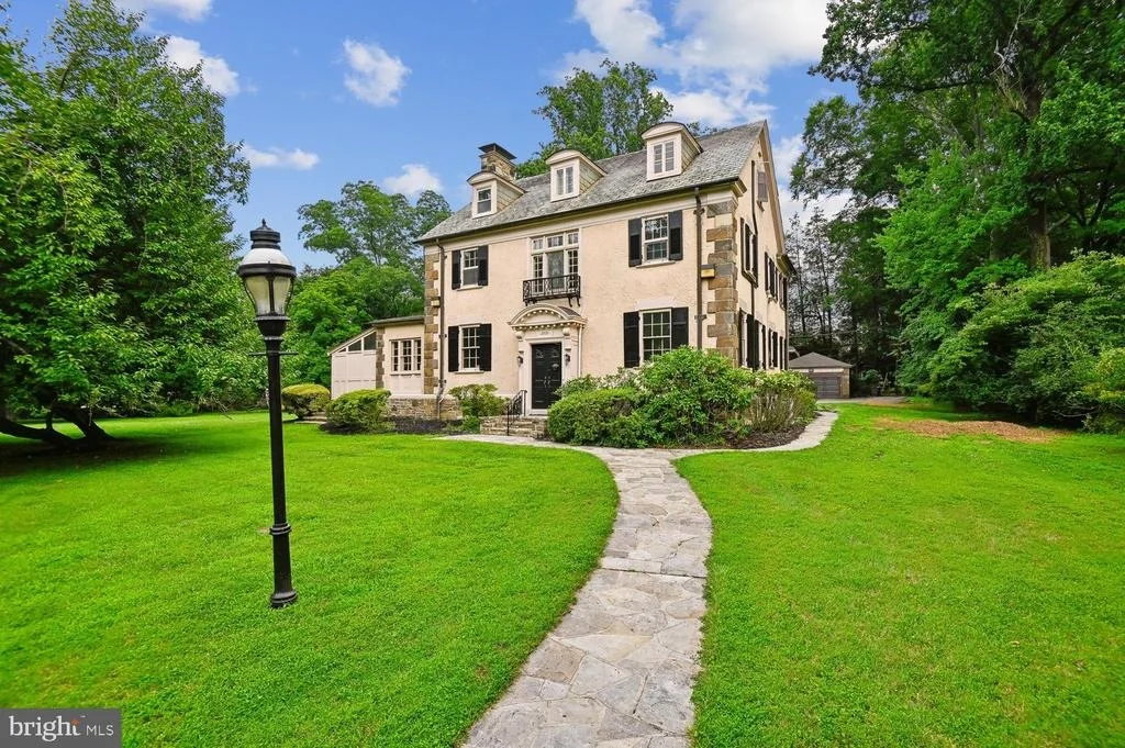 Photo of 2209 KEN OAK ROAD