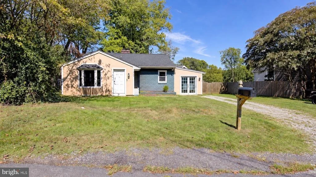 Photo of 1729 SHORE DRIVE