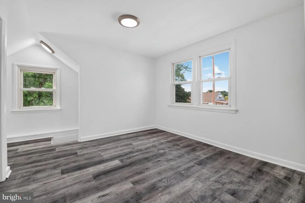 Photo of 7720 FAIRGREEN ROAD