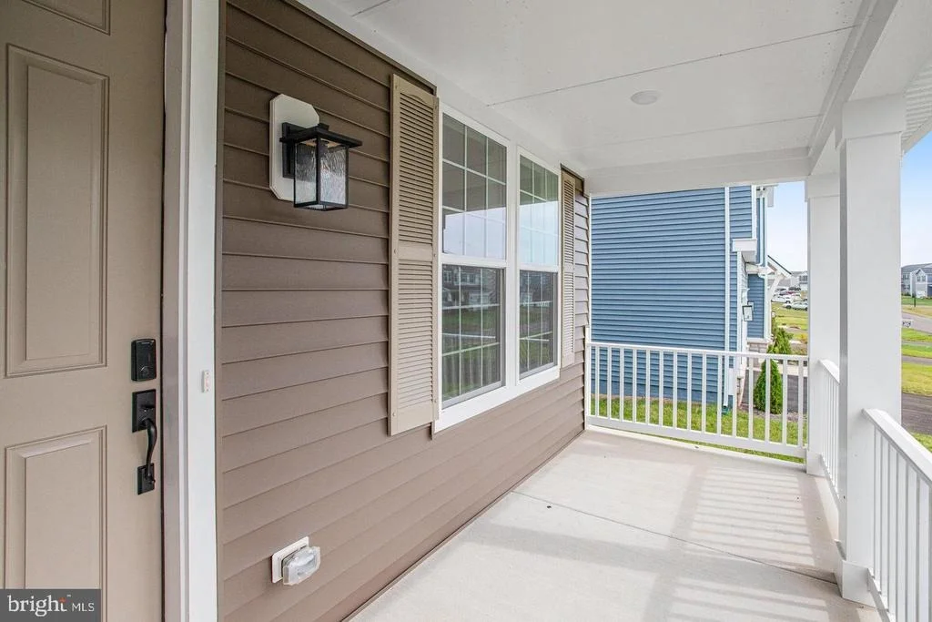 Photo of 35603 PINE NEEDLE LANE