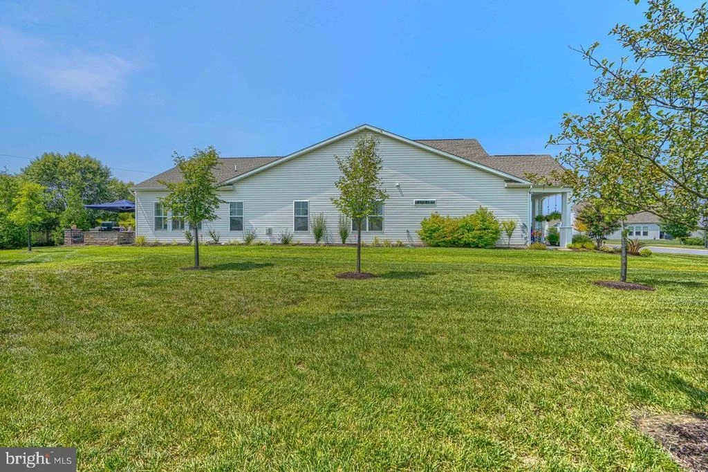 Photo of 320 BAYBERRY DRIVE