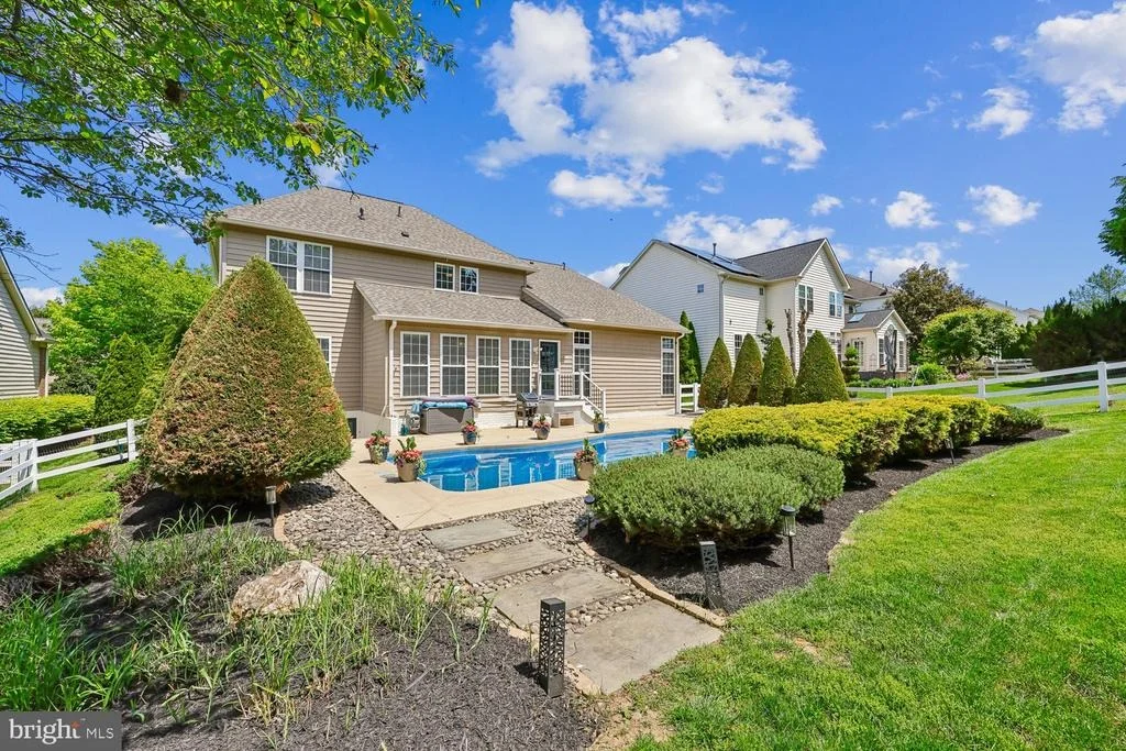 Photo of 503 GLENBROOK DRIVE