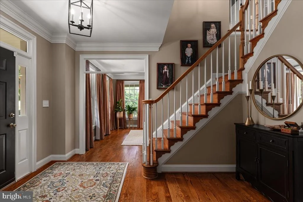 Photo of 18290 TURNBERRY DRIVE