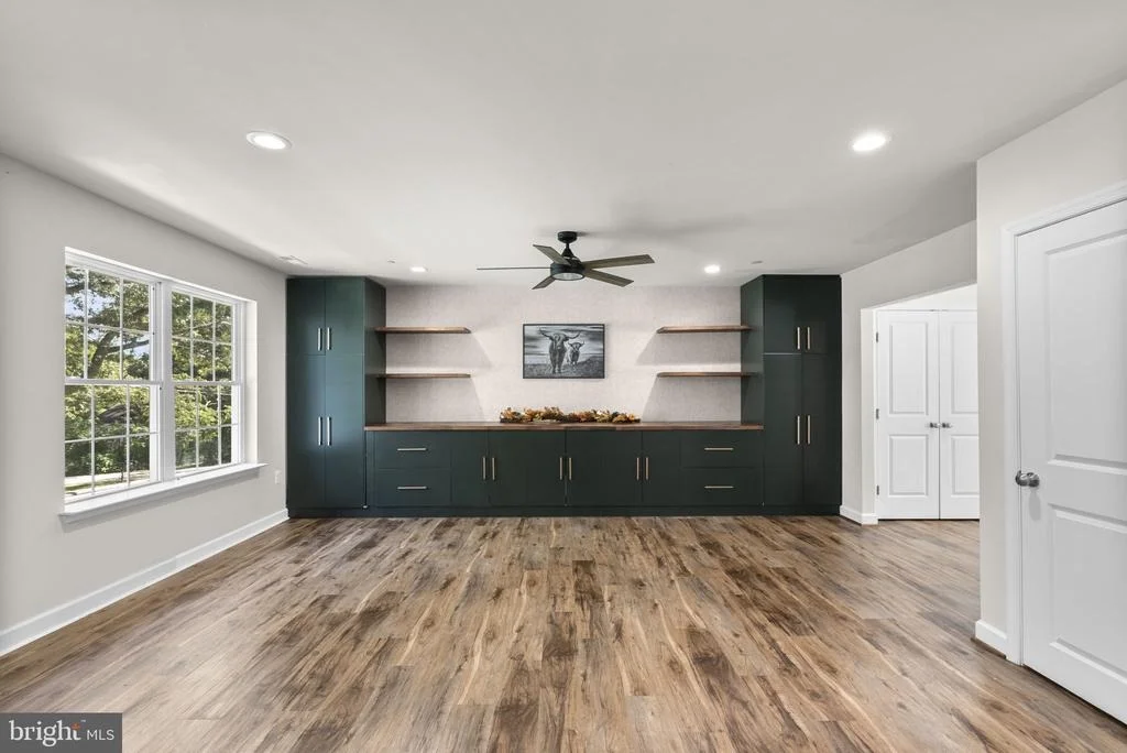 Photo of 556 SUNSET KNOLL ROAD