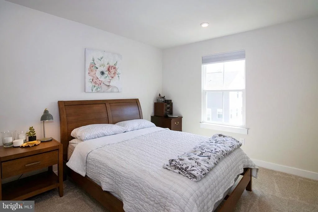 Photo of 17 SEQUOIA COURT