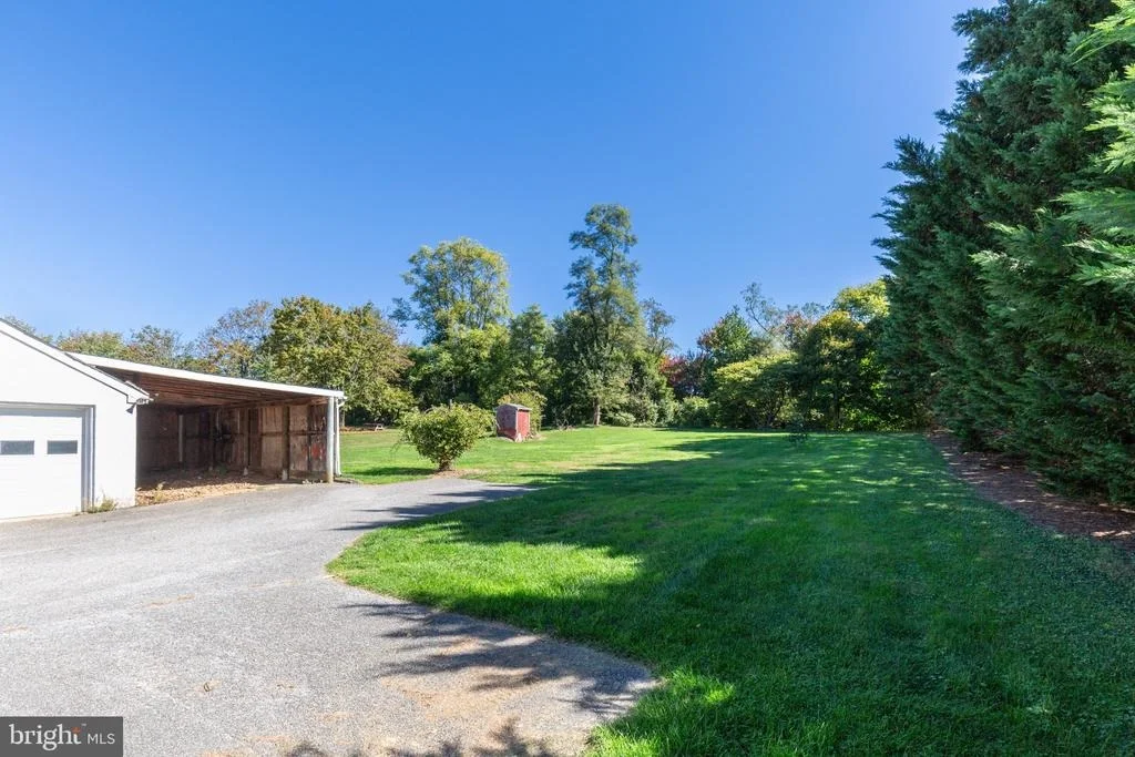 Photo of 15811 HANOVER PIKE
