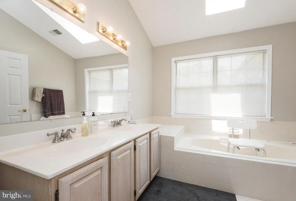 Photo of 10507 ARCHER LANE