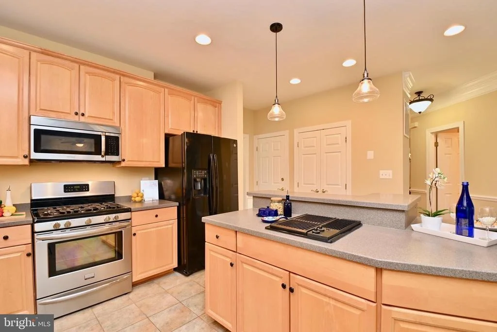 Photo of 6202 GARDEN ROAD