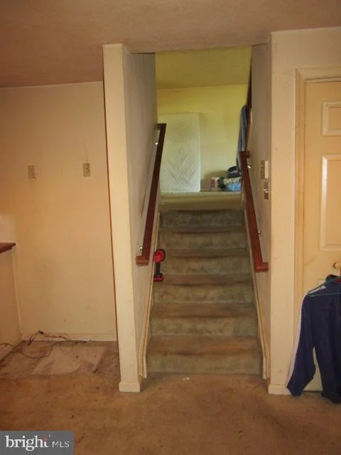 Photo of 2162 COLLINGWOOD LANE