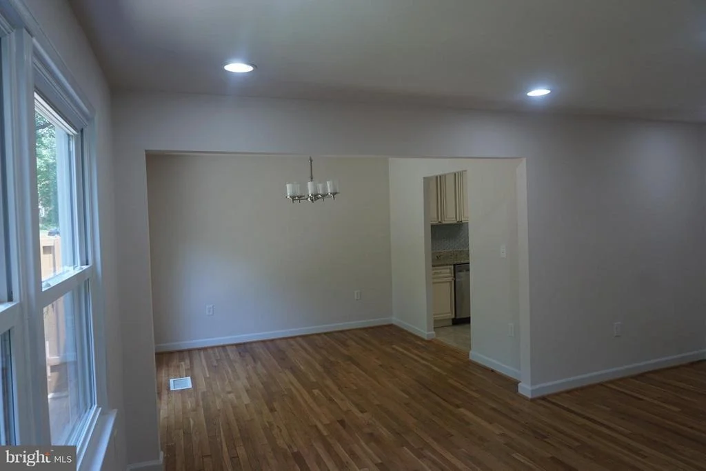 Photo of 8404 MAGNOLIA DRIVE