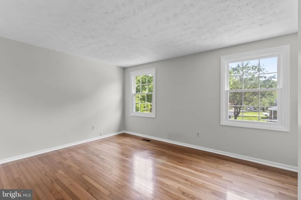 Photo of 8064 RED JACKET WAY
